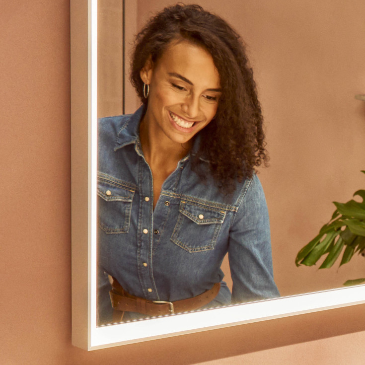 Hansgrohe Xarita E speil med lys, sensor, dimbart, 60,6x70,6 cm, matt hvit