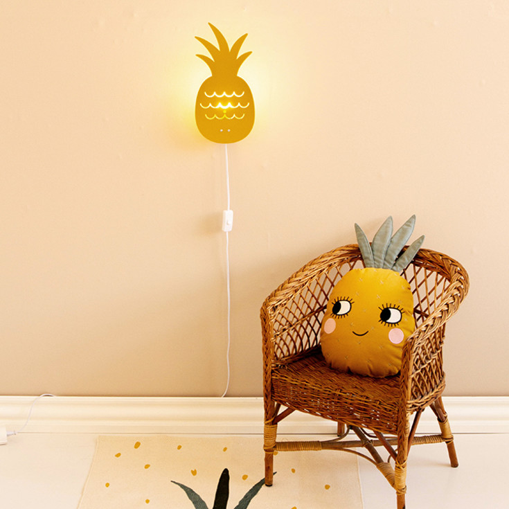 Roommate Ananas vegglampe