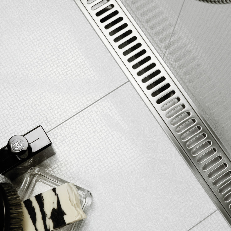 Unidrain komplet gulvafløb, 800 mm, til 8 mm fliser, mod bagvæg