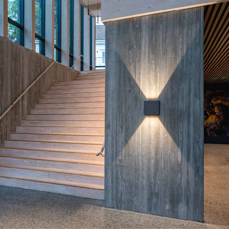 SG Artes Midi utendørs vegglampe, 3000K, grå