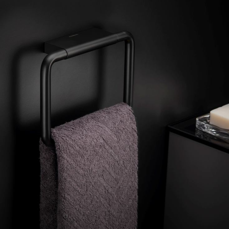 Cosmic BWC håndklædeholder, 20 cm, mat sort