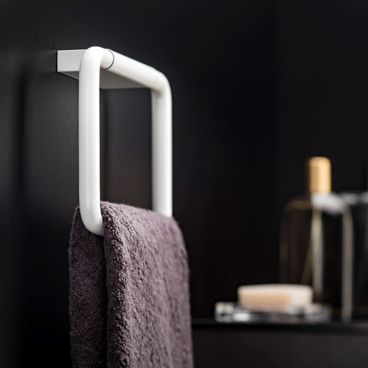 Cosmic BWC håndklædeholder, 20 cm, mat hvid