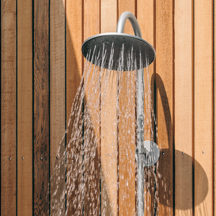 Frostline Duo væghængt udendørsbruser, til 15-35 cm væg, rustfrit stål