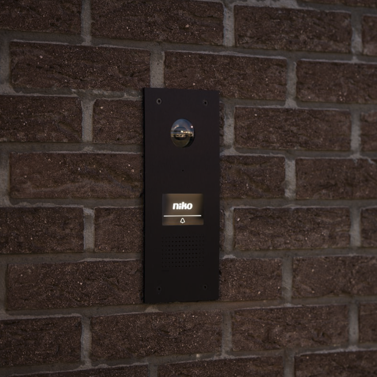 Videodørtelefon for Niko Home Control med 1 opplyst berøringsknapp