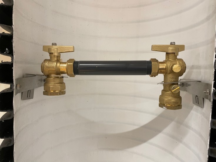 Komplet målerbrønd Ø400 mm - m/32 mm ventilsæt og kontraventil