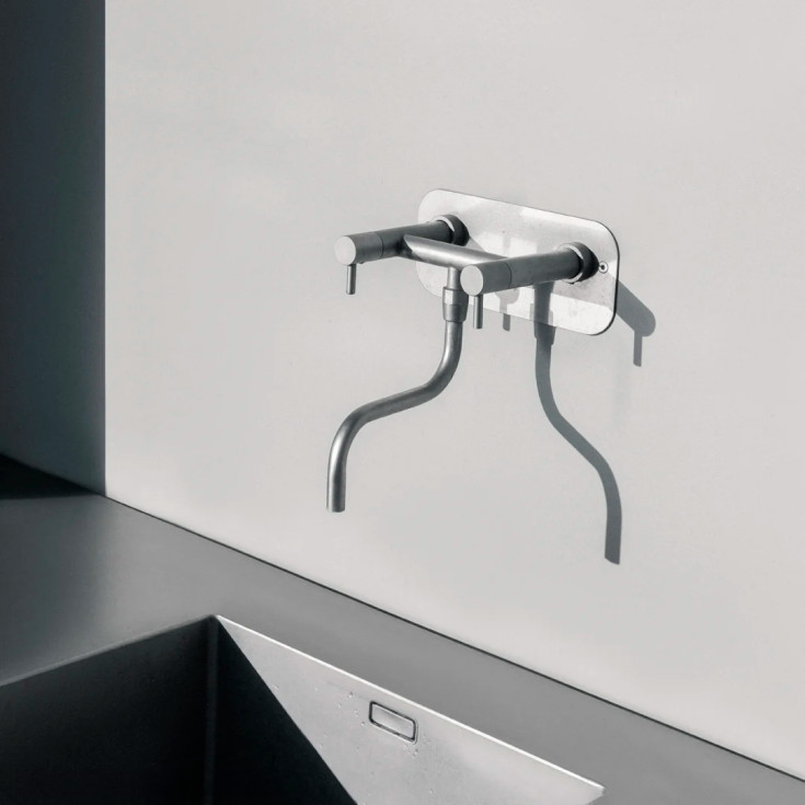 Frostline Eqi uteköksblandare, för 300-550 mm vägg, rostfritt stål