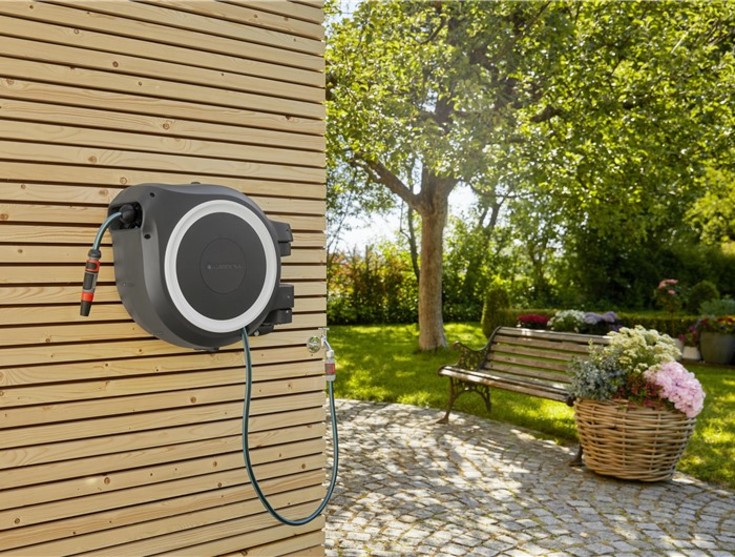 Gardena RollUp slangeboks, automatisk opprulling, 25 m, veggmontert