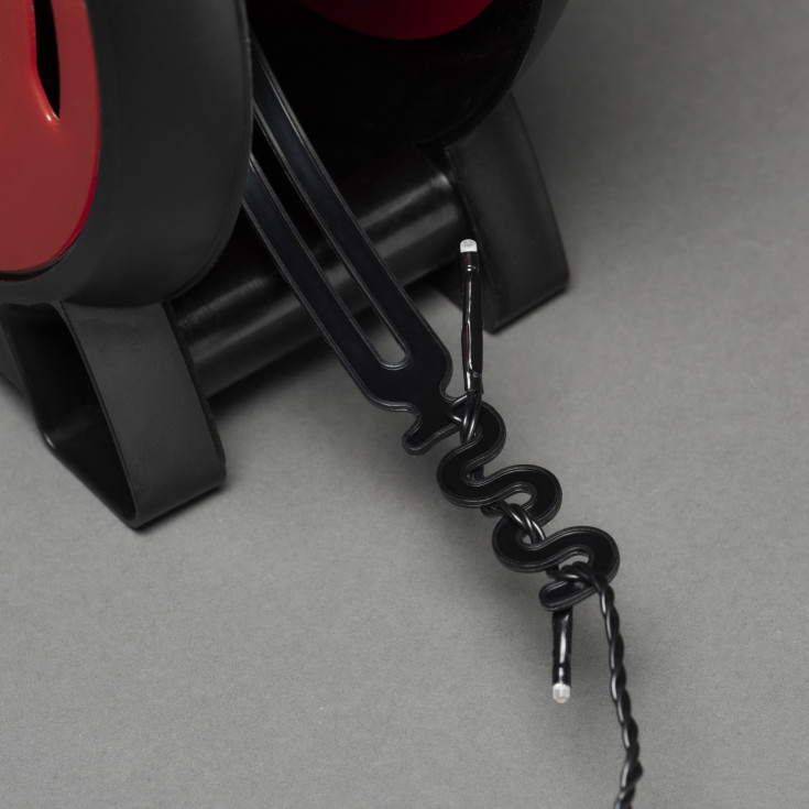 Konstsmide lyslenke utendørs på kabeltrommel, 600 ravfargede lys, 41,93 meter