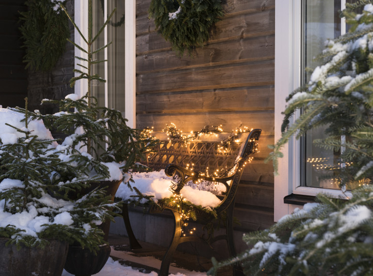 Konstsmide Cluster ljusslinga utomhus, 364 bärnstensfärgade ljus, 2,7 meter