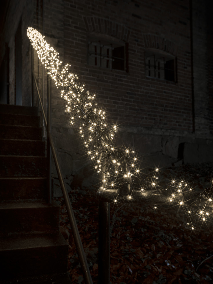 Konstsmide Cluster ljusslinga utomhus, 1152 varmvita ljus, 8,6 meter