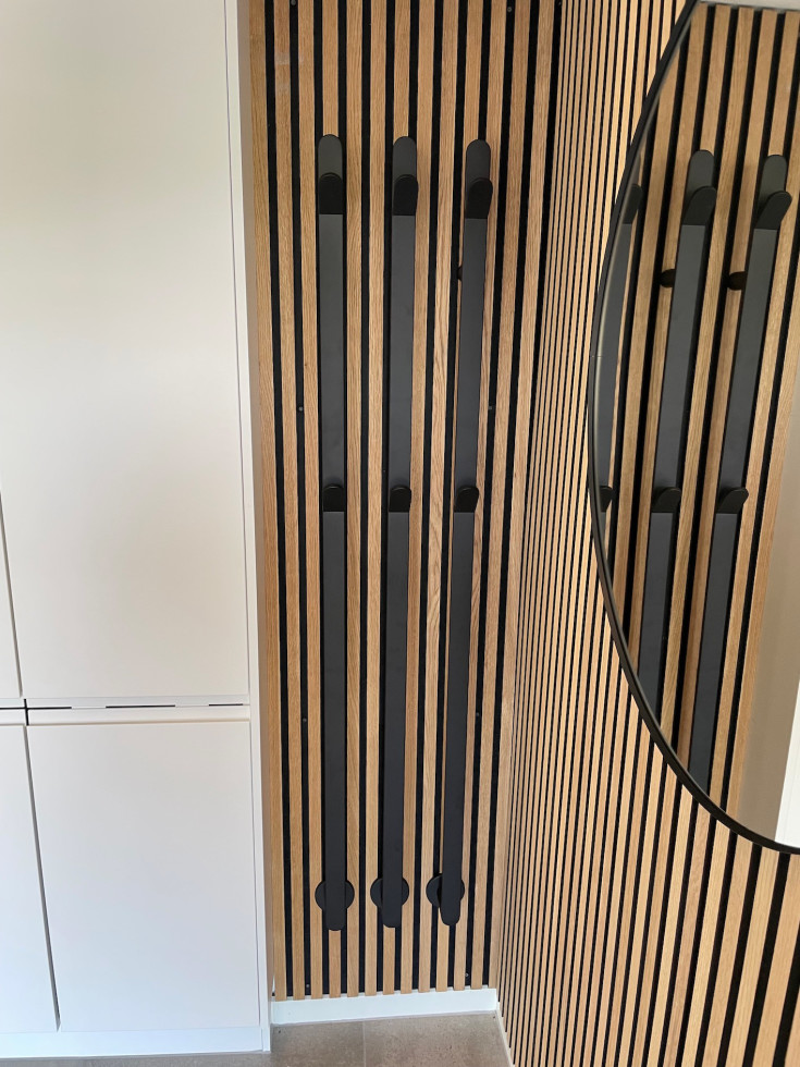 TVS Plus 1F håndkletørker, el, 1530x80 cm, svart