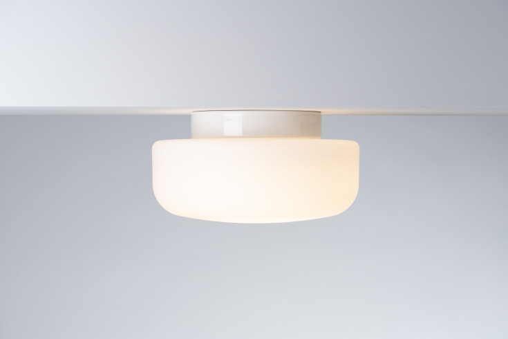 Ifö Electric Solenne loft-/væglampe, hvid, Ø32 cm