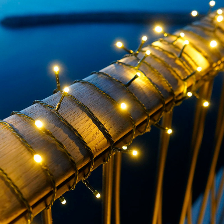 10 stk Sirius Easy-Line lyslenke utendørs, batteri, 100 varmhvite lys, 9,9 meter