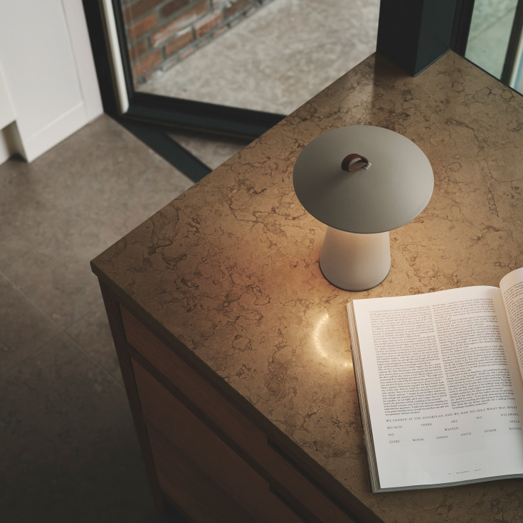 Nordlux Ara To-Go uppladdningsbar bordslampa utomhus, beige