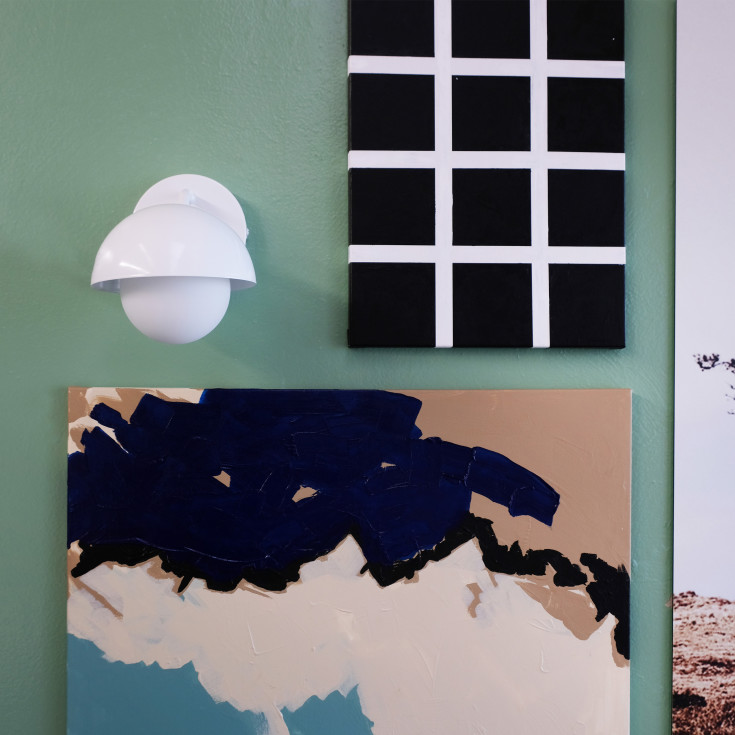 Dyberg Larsen Rose vegglampe, hvit