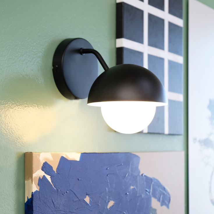 Dyberg Larsen Rose vegglampe, sort