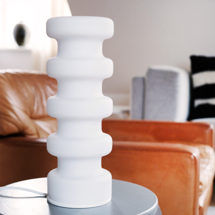 Dyberg Larsen Luna bordlampe