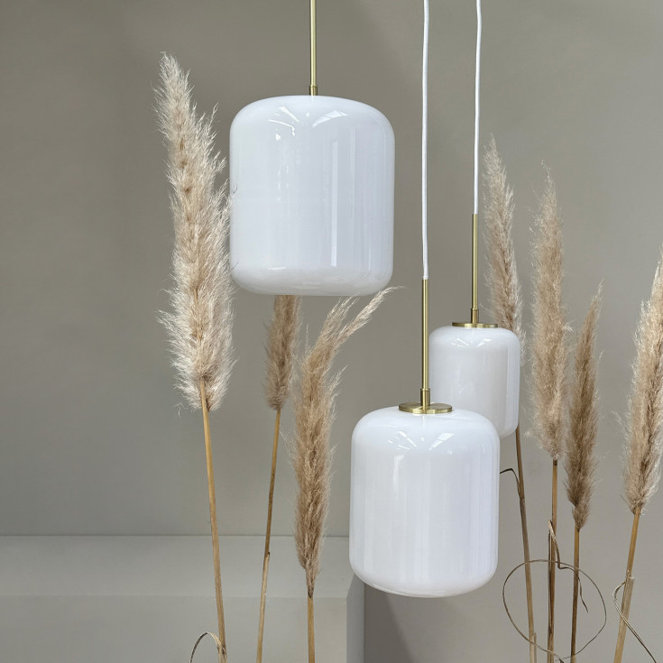 Dyberg Larsen Silvia pendellampe, Ø25 cm