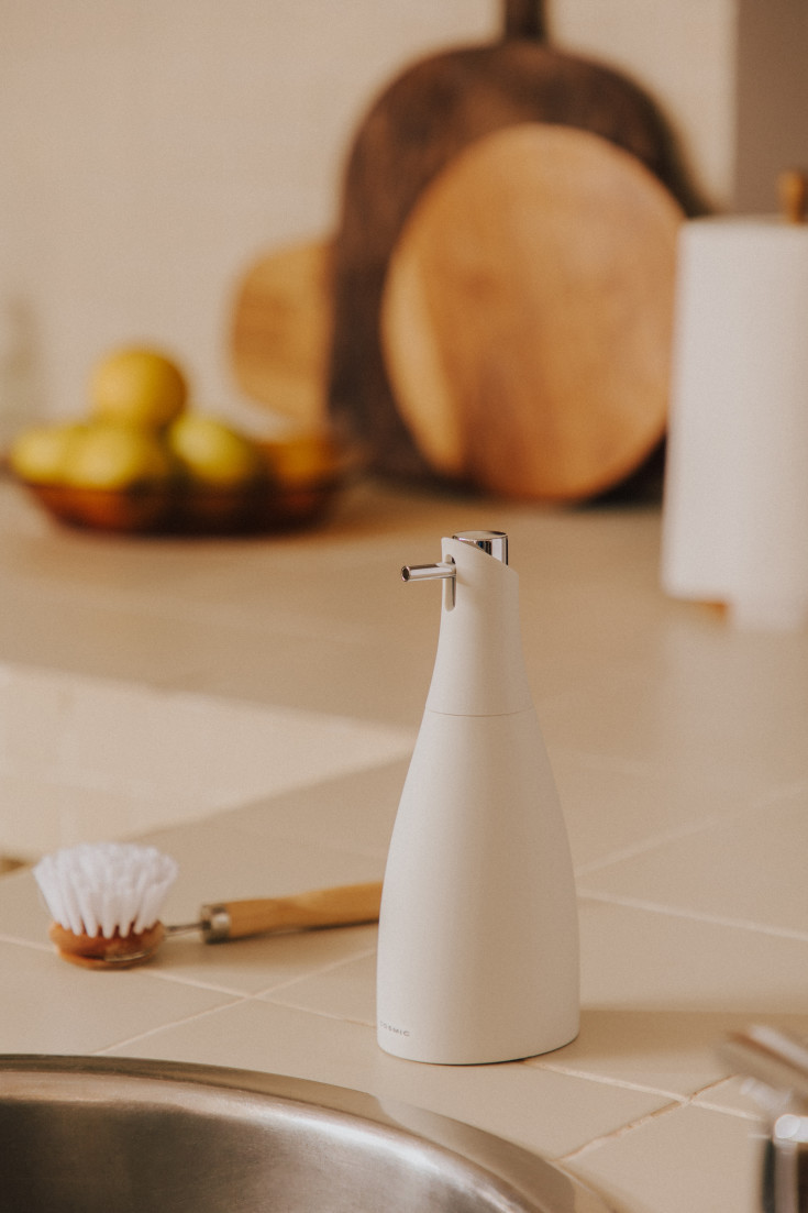 Cosmic Saku sæbedispenser, beige