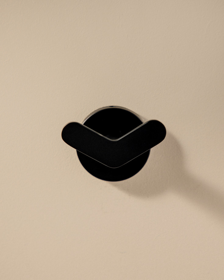 Cosmic håndklædekrog, mat sort