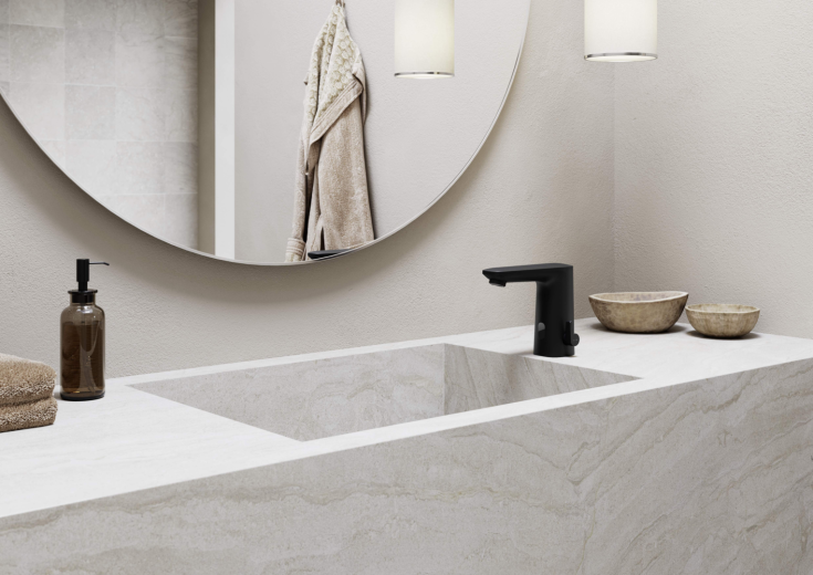 Oras Electra 92 håndvaskarmatur, berøringsfri, mat sort