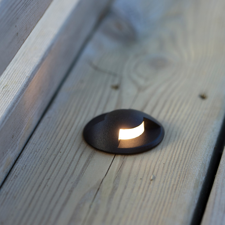 GARDEN 24 Trappelys 0,8W sort