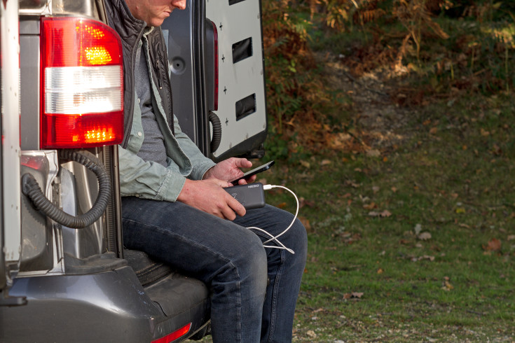 Nebo powerpank, 1000 mAh, trådlös