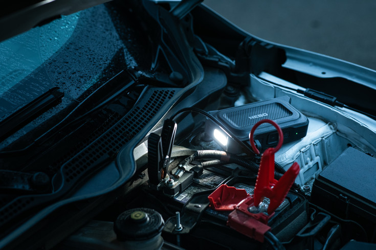 Nebo Assist jumpstarter