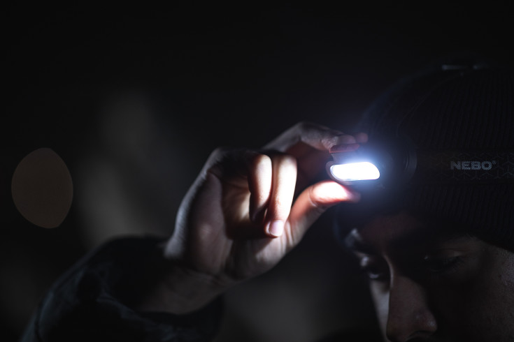 Nebo Einstein genopladelig pandelampe