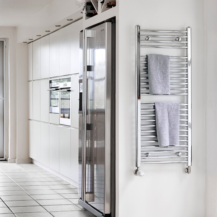 Stelrad Helena Håndklæderadiator Hvid RAL9016 Buet L500 H764 mm