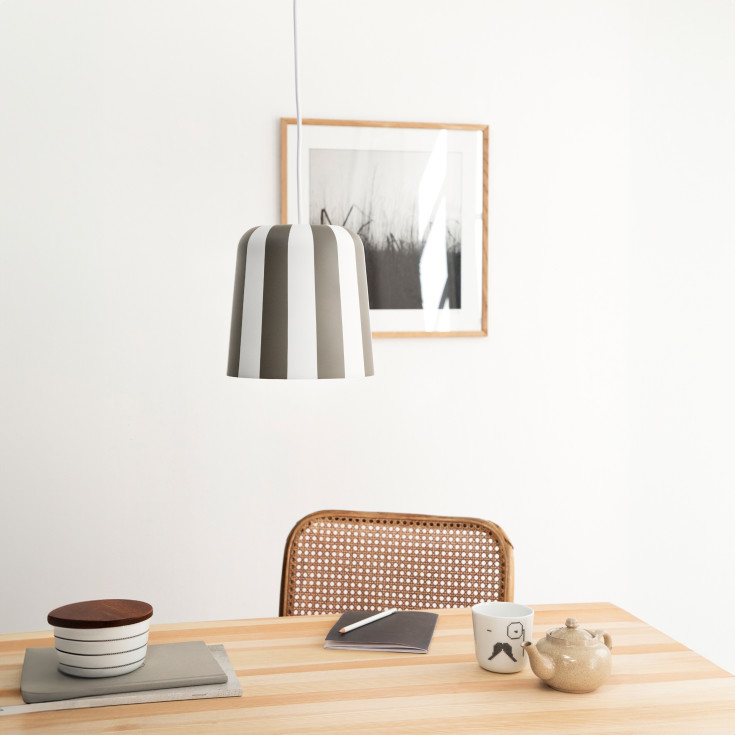 Dyberg Larsen Gry pendellampe, grå