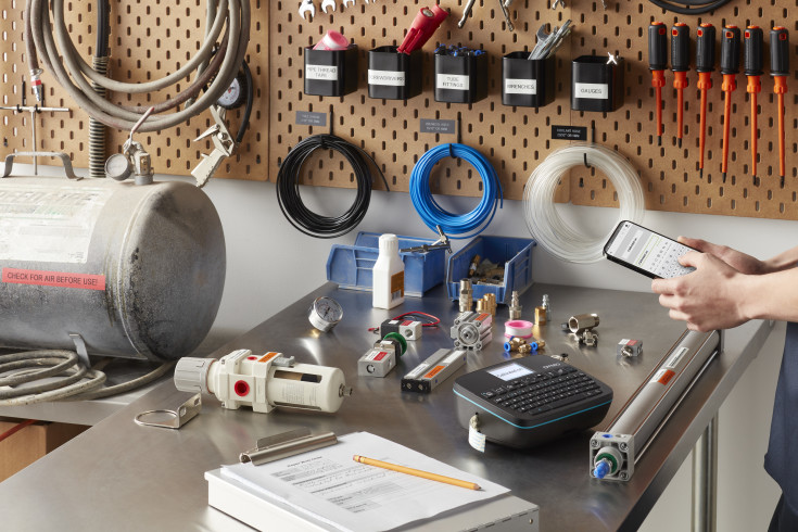 DYMO® LabelManager Executive 640CB