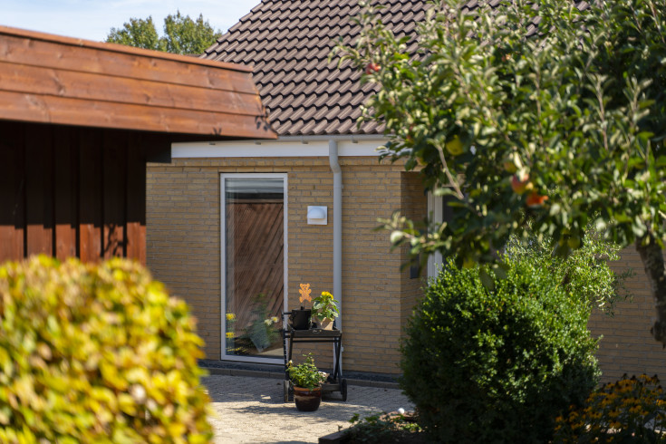 Plastmo tagrende nr. 12 á 3 meter, grå