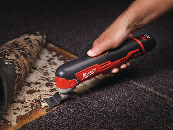 Milwaukee M12 kompakt multicutter, u. batteri