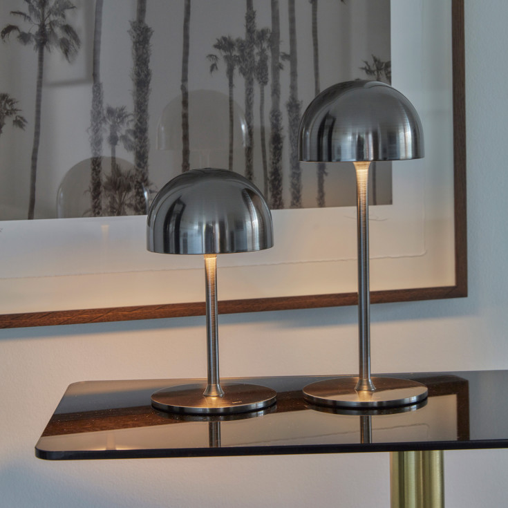 Sirius Tim genopladelig bordlampe, krom, 22 cm