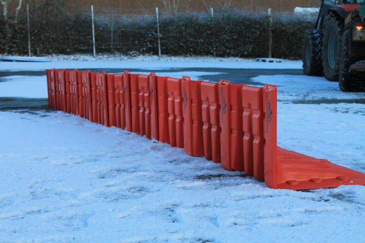 Durango vattenbarriär, rak, röd