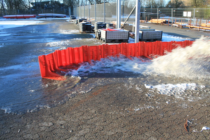 Durango vattenbarriär, hörn, röd