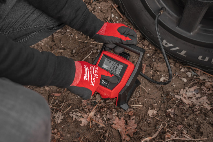 Milwaukee M12 BI-0 kompakt luftpumpe, uten batteri