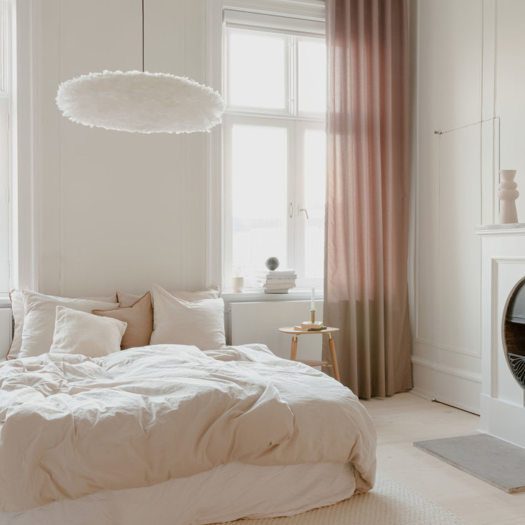 Umage Eos Esther lampeskjerm med fjær, hvit, Ø75 cm