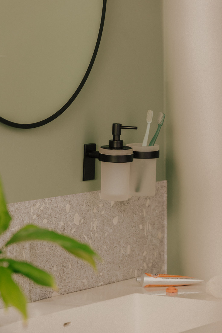 Cosmic Stick såpedispenser, matt svart