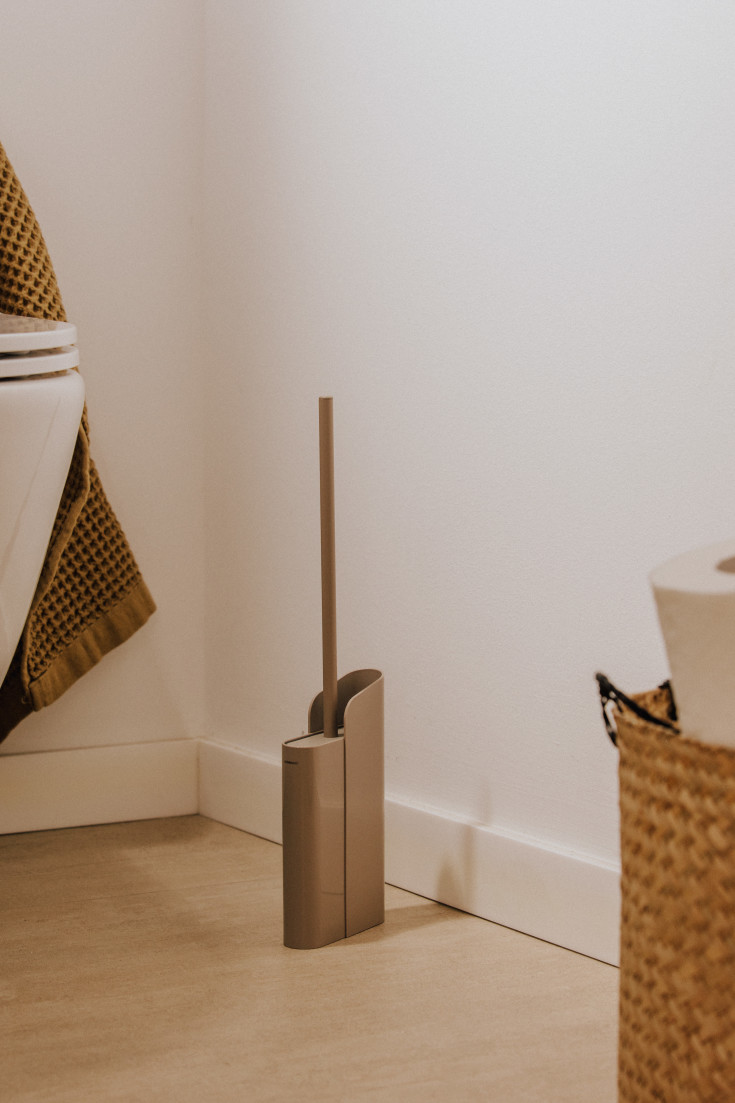 Cosmic Flat toalettbørste, krom