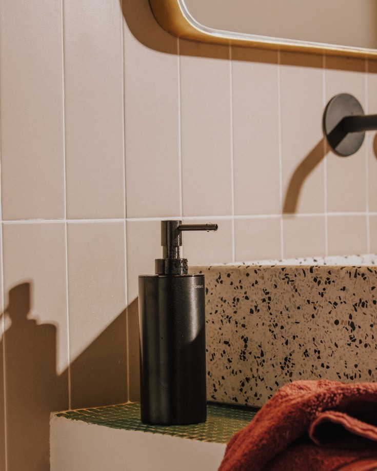 Cosmic Architect S+ diskmedelspump, svart