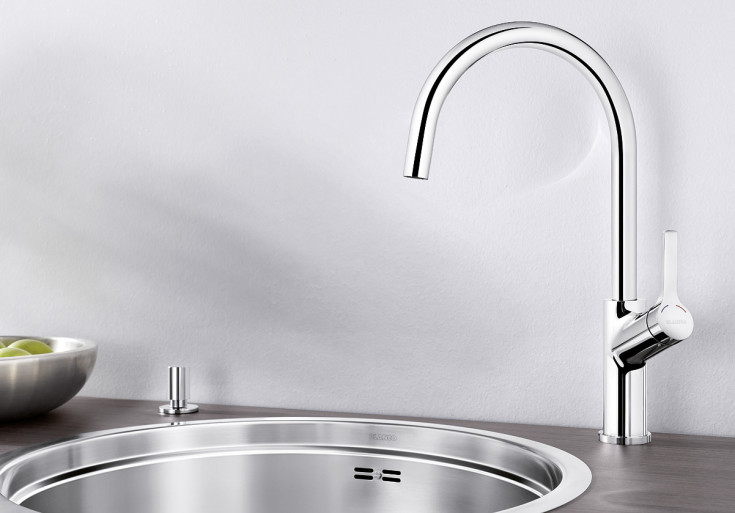 Blanco Carena kjøkkenarmatur, krom