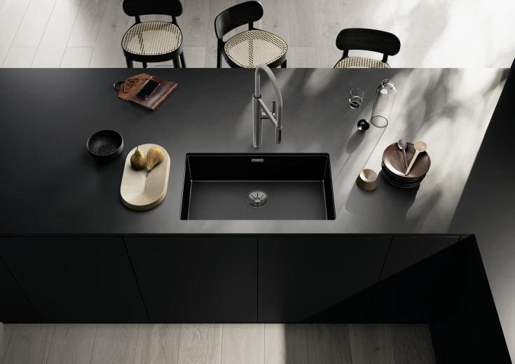 Blanco Claron 700-U UXI kjøkkenvask, 74x44 cm, sort krom