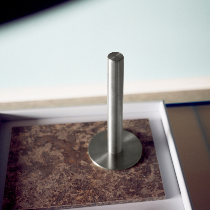 Bastant Design kjøkkenrullholder, børstet stål