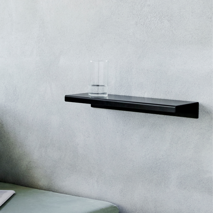 Bastant Design stor hylle i børstet messing