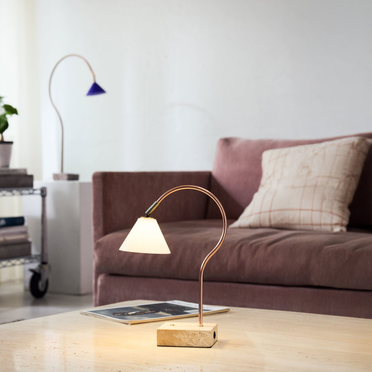 Halo Design Question oppladbar bordlampe, kobber/messing