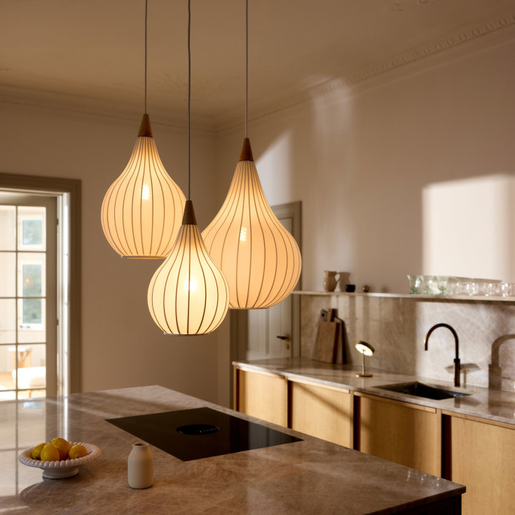 Halo Design Drops pendellampe, stoff, Ø38 cm