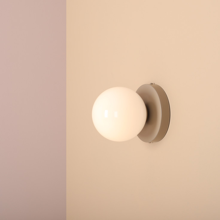 Aldex Ball 2 vegglampe, beige