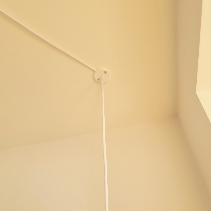 Evit lamphållare, vit